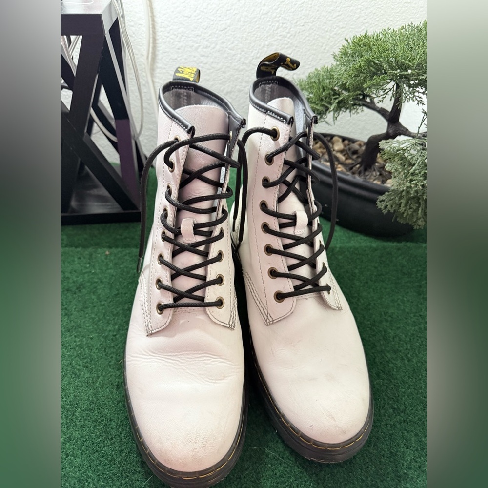 Dr. Martens White Leather Boots - Picture 6 of 6